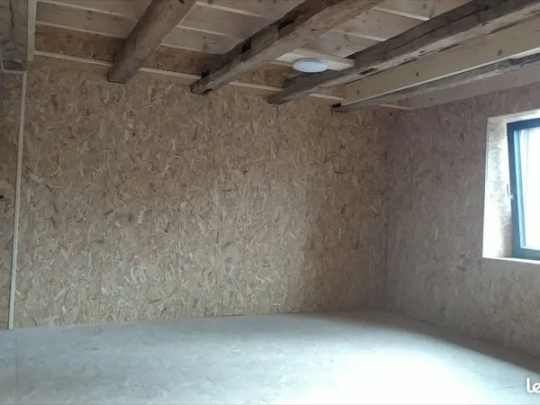 Box de stockage 20m2