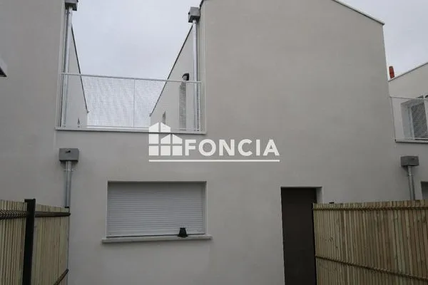 Maison 4 pièces 84 m²