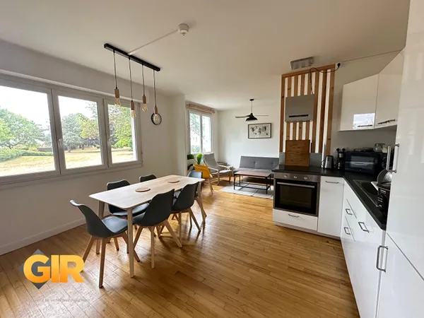 Maison 1 pièce 83 m²