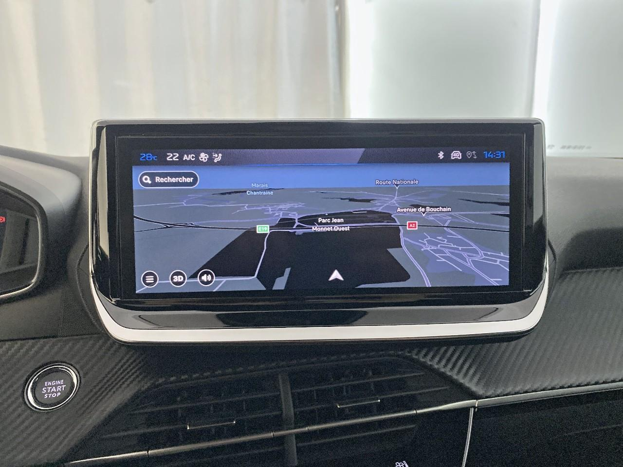 Peugeot 2008 hybrid 145 ch e-dcs6 allure — photo 14