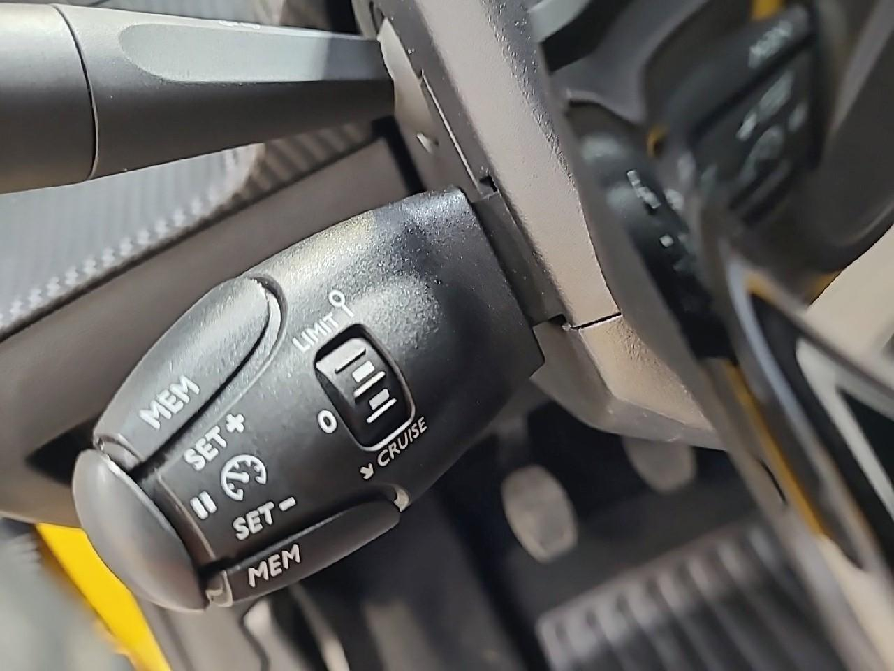 Peugeot 208 puretech 75 s&s bvm5 active pack — photo 25