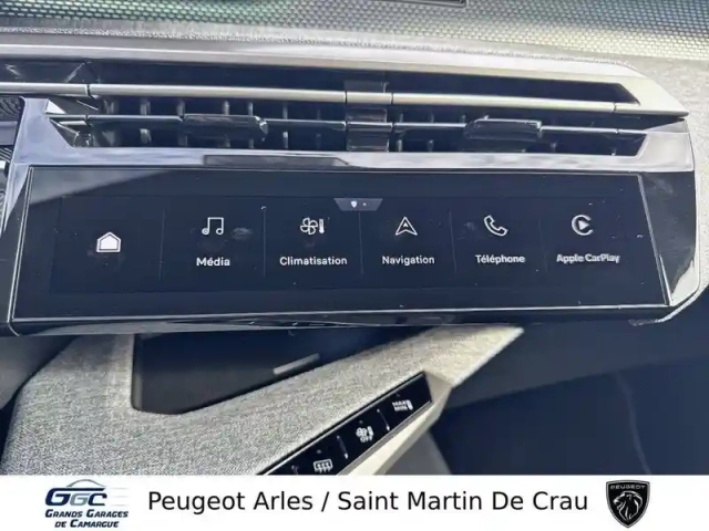 Peugeot 5008 hybrid 136 e-dcs6 — photo 29