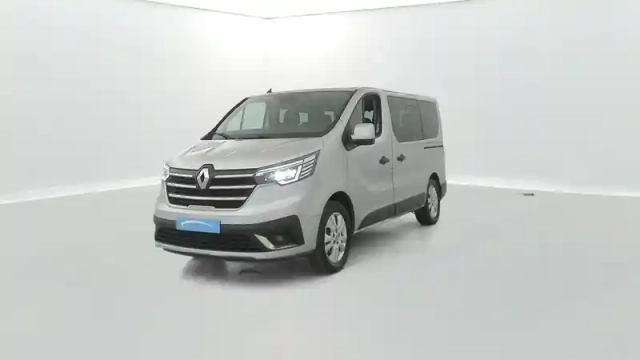 Renault Trafic l1 dci 150 energy s&amp;s — photo 15