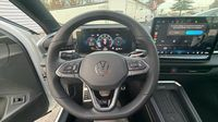 Volkswagen T-Roc 1.5 eTSI 150ch R-Line DSG7 — photo 10