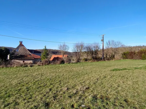 Terrain constructible plat