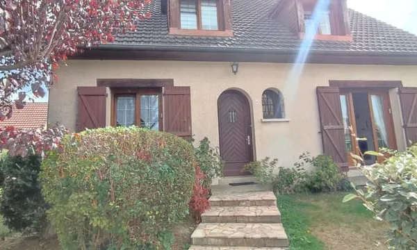 Le Mans Saint Aubin Maison avec sous-sol 4 chambres, Jardin