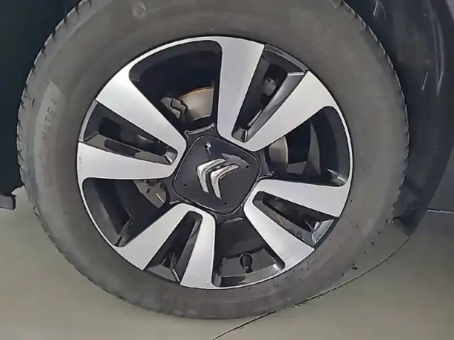 Citroën C3 puretech 110 s&amp;s eat6 — photo 13