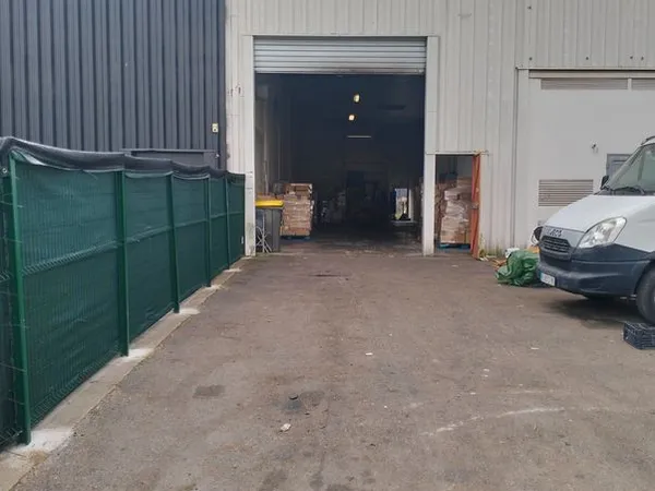Entrepôt 320m2 Roissy en Brie