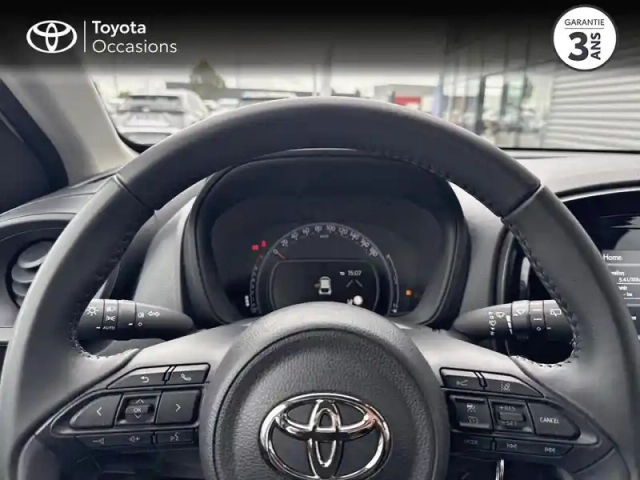 Toyota Aygo X 1.0 vvt-i 72ch dynamic — photo 13