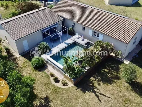 Maison de plain-pied 5 pièces 136 m²