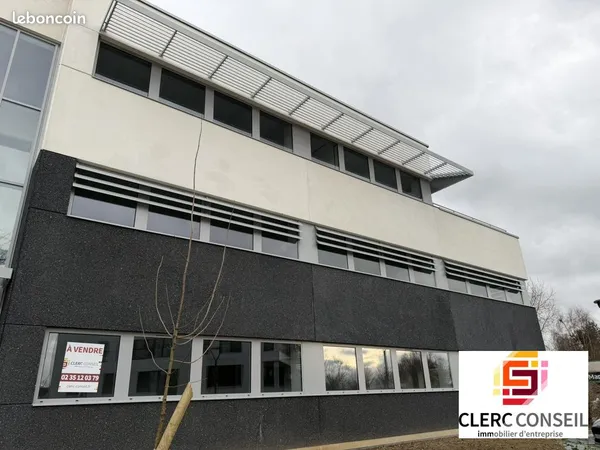 Bureaux 144 m² Mont-Saint-Aignan
