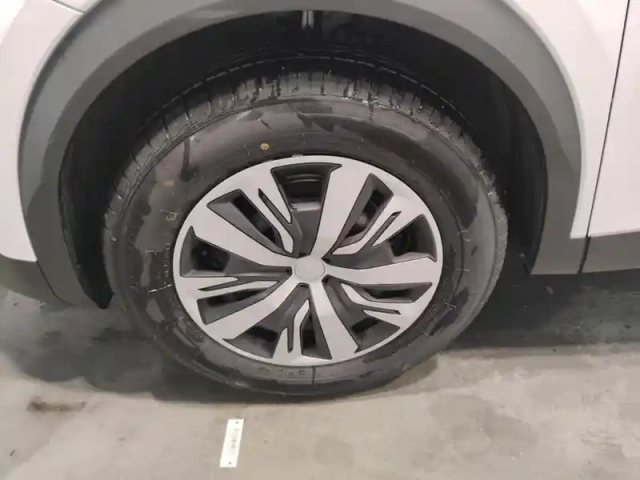 Peugeot 2008 bluehdi 100 s&amp;s bvm6 active — photo 15