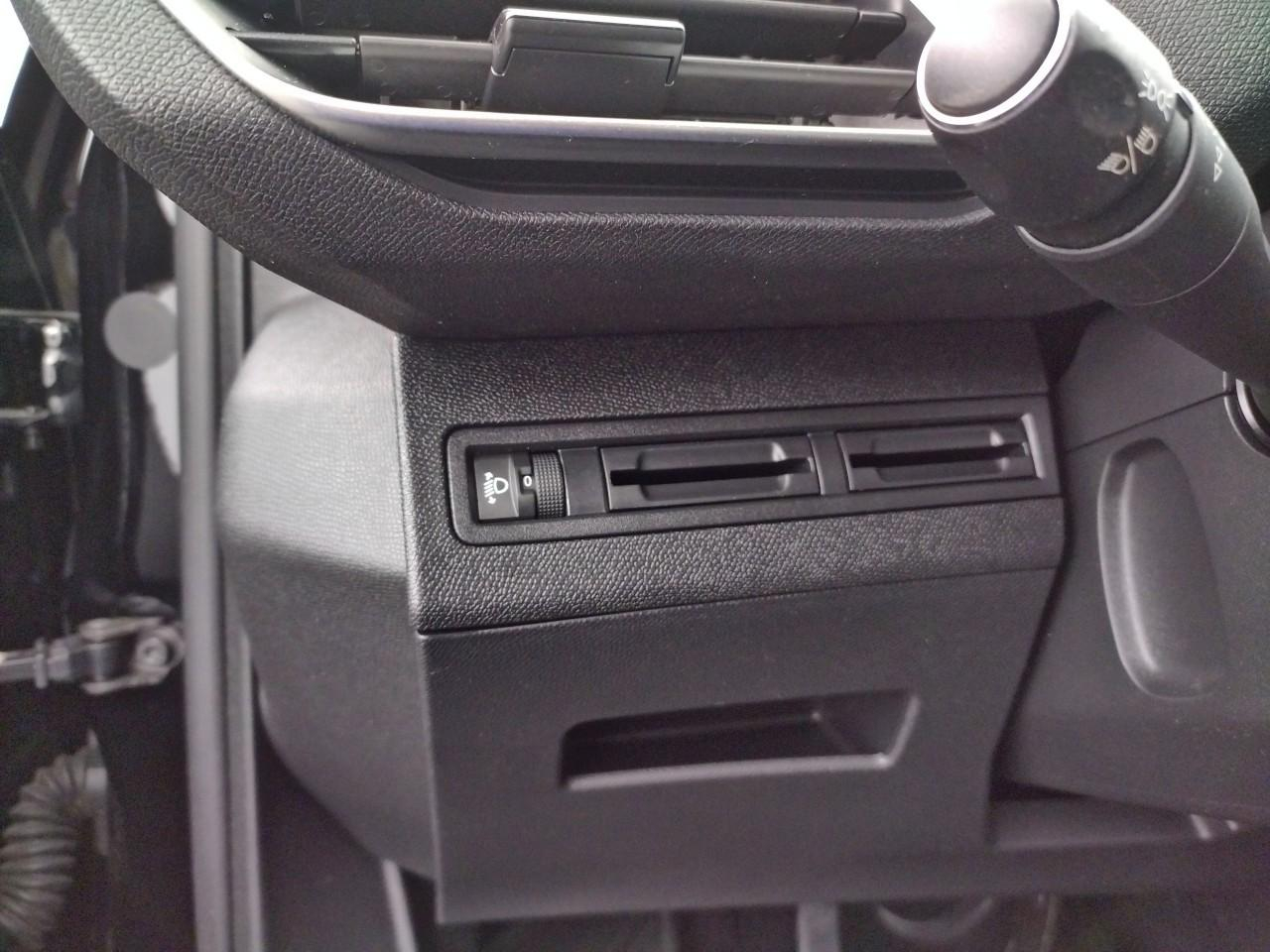 Peugeot 3008 puretech 130ch s&s bvm6 allure — photo 22