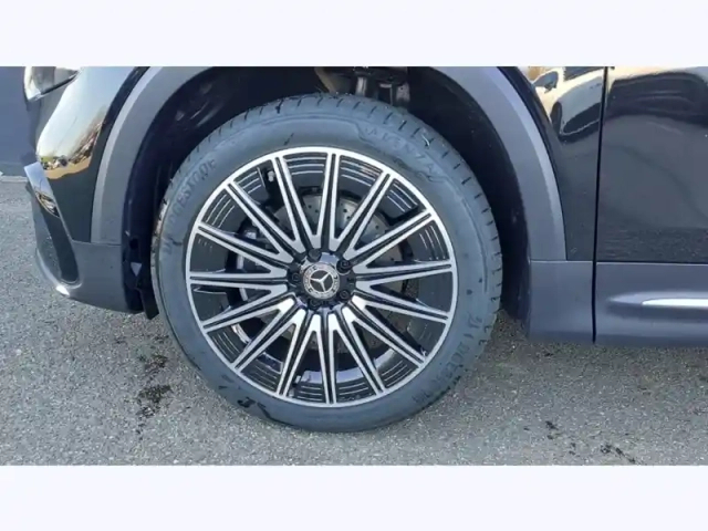 Mercedes Glb 200 d — photo 29