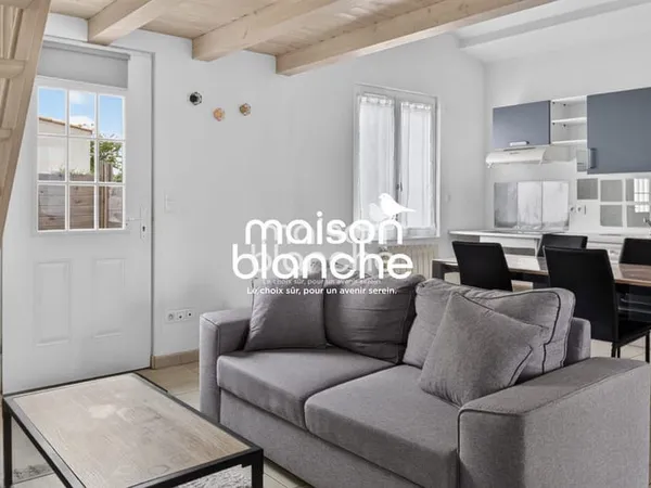 BEL APPARTEMENT AVEC JARDIN / STATIONNEMENT