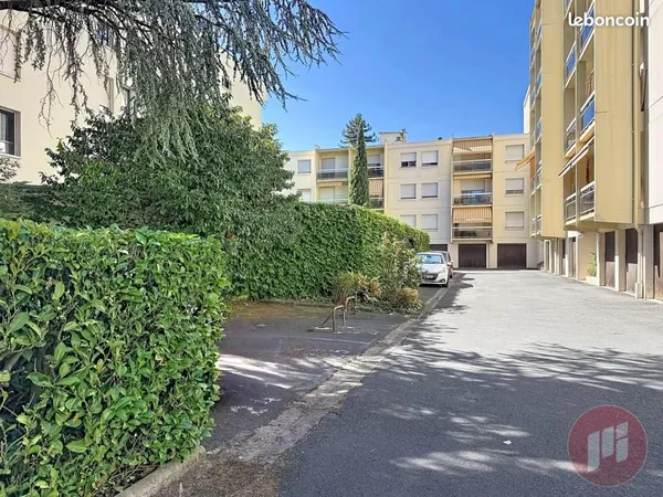Appartement 3 pièces 85 m²