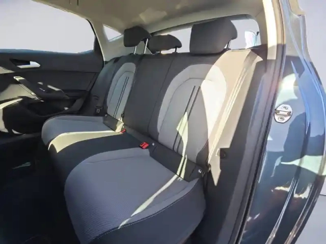 Seat Leon 1.5 etsi hybrid 115 dsg7 — photo 28