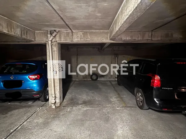 Parking 10 m²