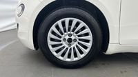 Fiat 500 e 95ch Action — photo 11