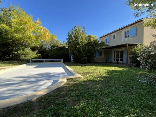 Villa 5 pièces 146 m²
