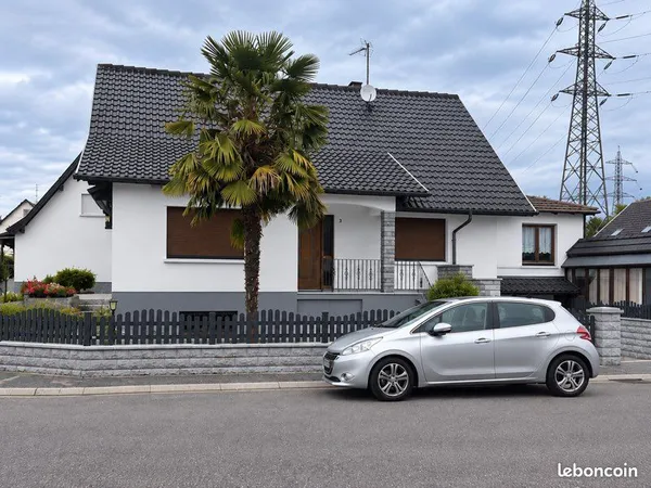Maison 4 pièces - 160 m² habitables - 3 chambres - Jardin - 2 garages