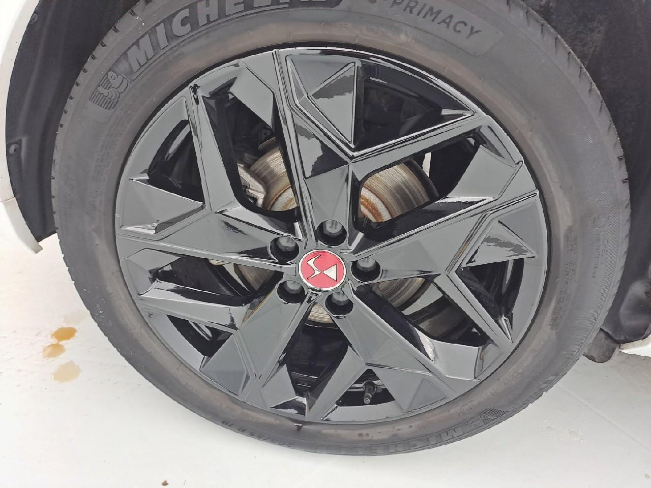 Ds Ds 4 hybride e-tense 225 eat8 performance line+ — photo 11