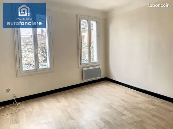 Studio 1 pièce 24 m²