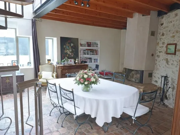 Maison Dammarie Les Lys 202 m2