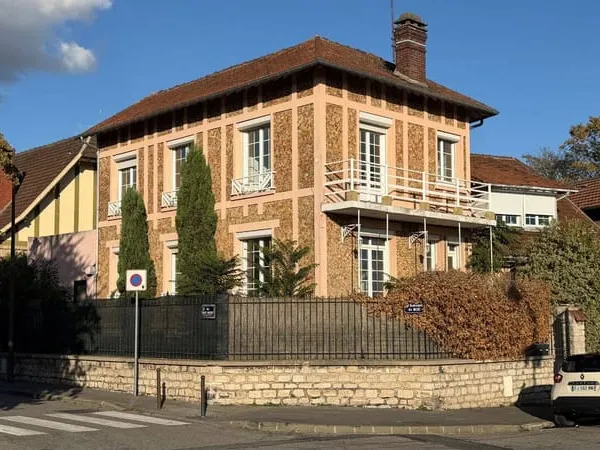Maison 6 pièces 180 m²