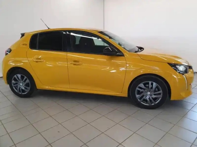Peugeot 208 1.2 puretech 100ch s&amp;s style 118g — photo 13
