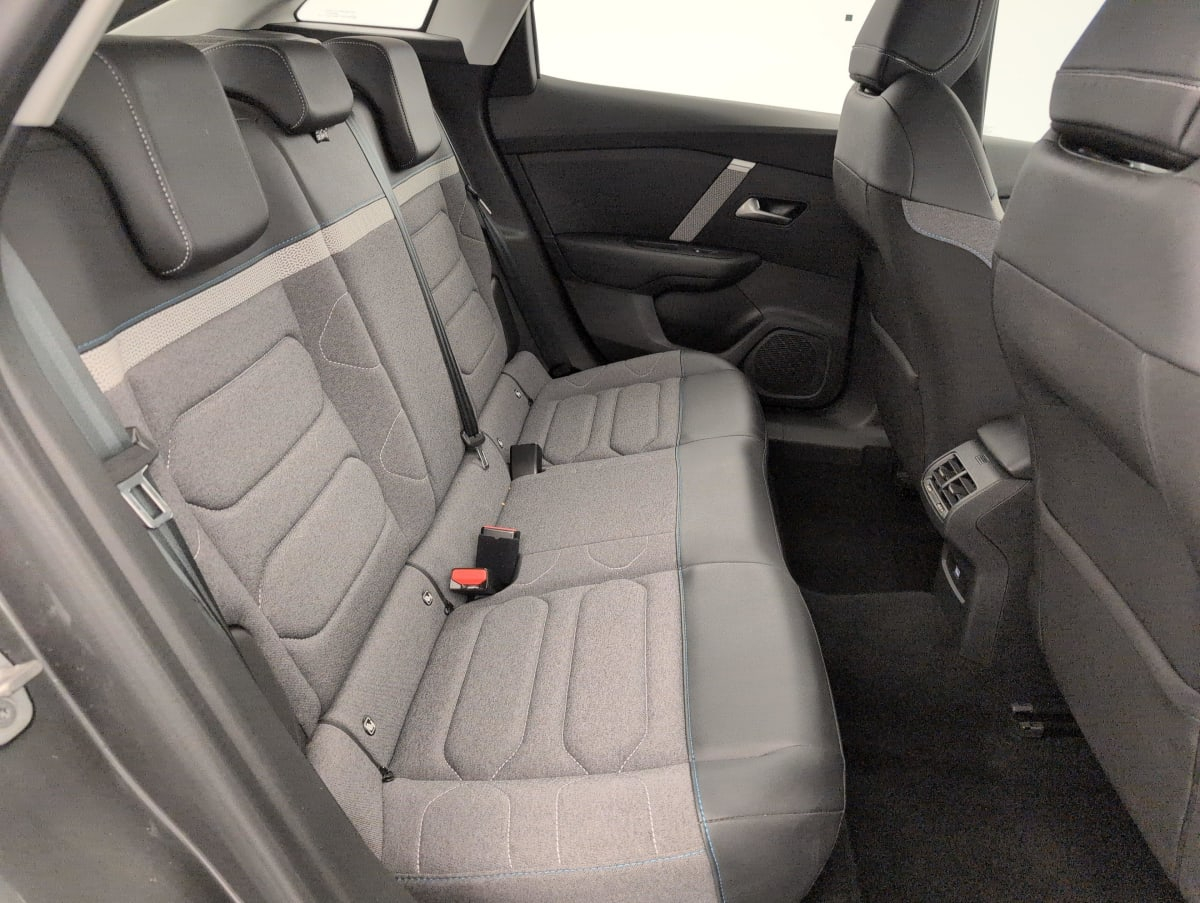 Citroën C4 — photo 10
