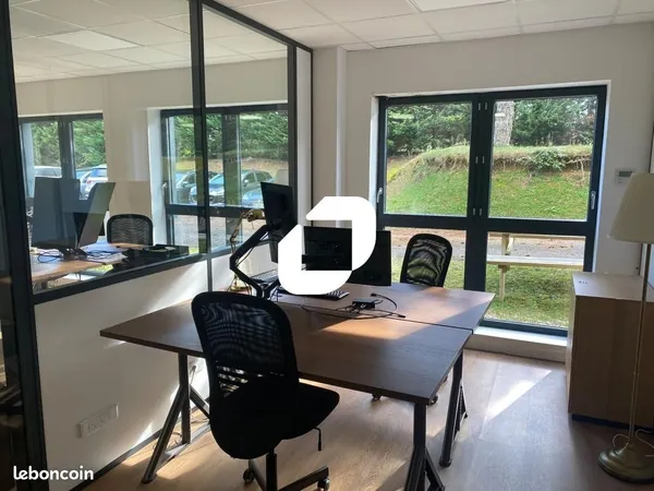Bureaux 205 m²