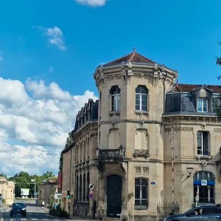 TOUL REPUBLIQUE Local 106m2