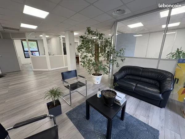 Local commercial 195 m² Marseille