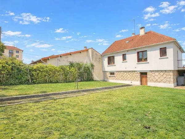 Maison 5 pièces 77 m²