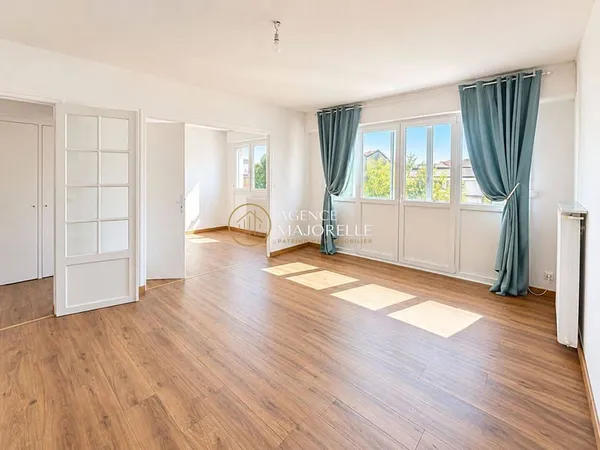 Appartement 4 pièces 96 m²