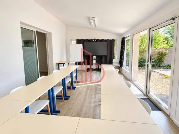 Bureaux 165 m²