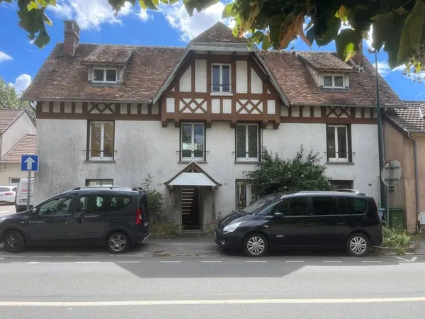 Maison 9 pièces 210 m²