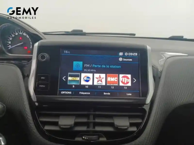 Peugeot 2008 1.2 puretech 110ch s&amp;s bvm5 — photo 54