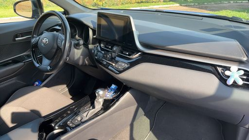 Toyota C-HR 1.8 VVT-i 122  Hybride 2WD CVT - Design – 2019 – 70409 km – Hybride essence – Boîte Automatique — photo 18