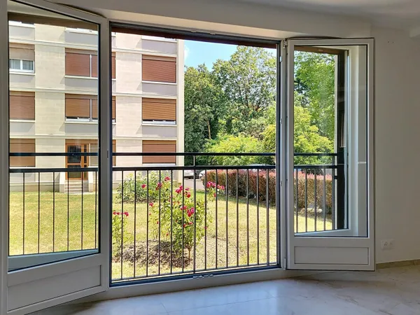 Appartement REFAIT A NEUF