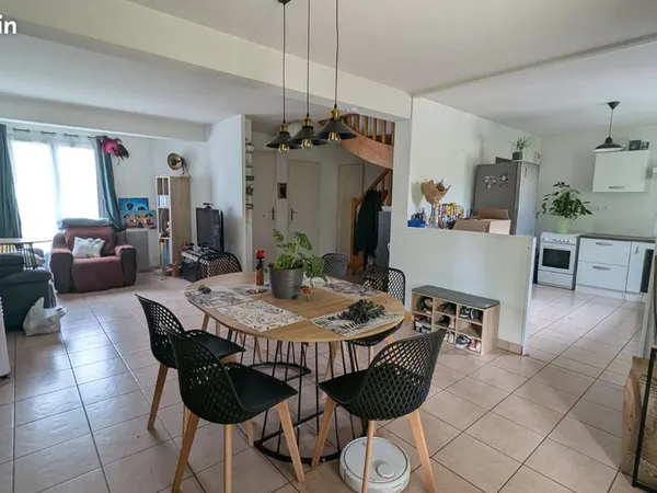 Maison 4 pieces 93 m2
