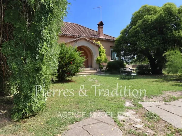 Exclusivité ! Magnifique propriété Aptésienne avec jardin et vue