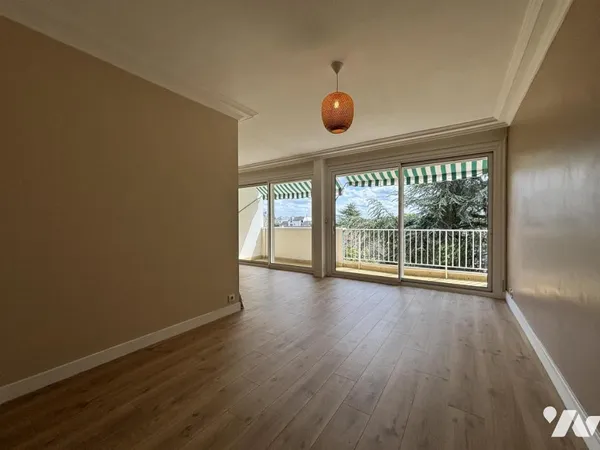 Appartement 4 pièces 80 m²