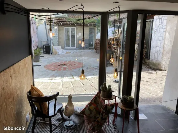 Local commercial vieille ville Ajaccio
