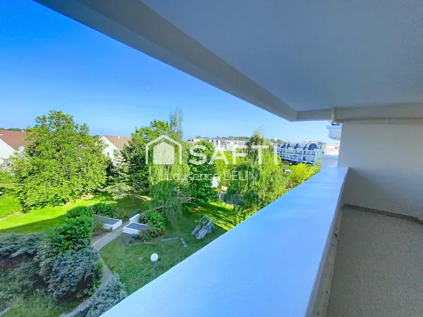 CHARMANT APPARTEMENT T2 PROCHE RER ET COMMODITE