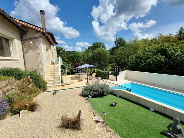 Maison 7 pièces 177 m²