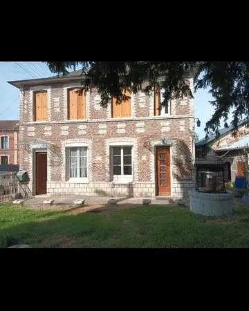 Maison avec jardin