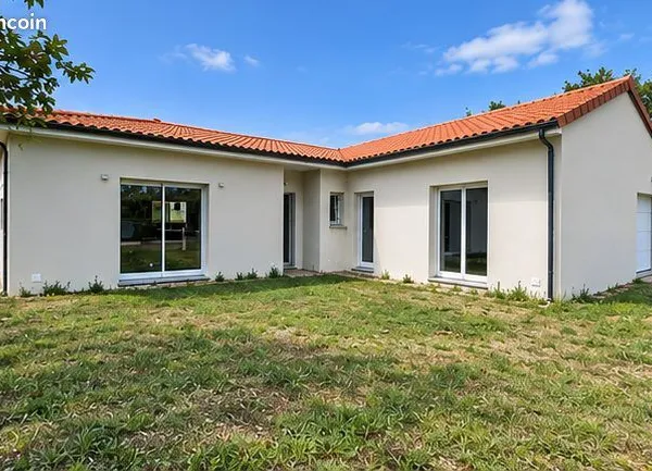 Propriété 5 pièces 141 m²