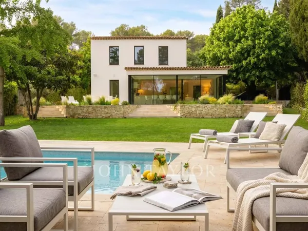 Maison de luxe 6 pièces 158 m²